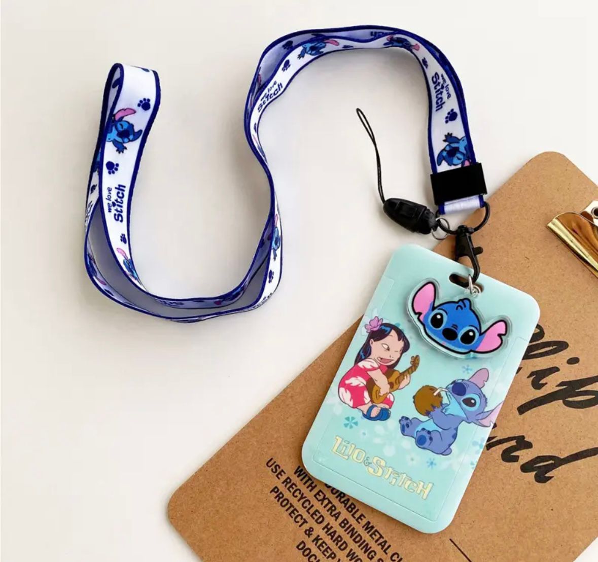 Porta Credencial de Lilo y Stitch